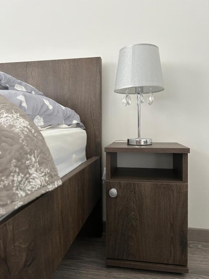 Eros Apartman Hajdúszoboszló Buitenkant foto
